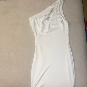 One shoulder white small dress